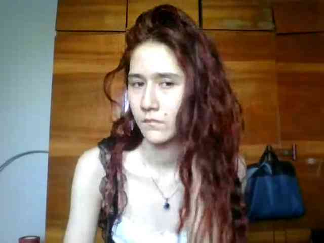 QueenHerson webcam