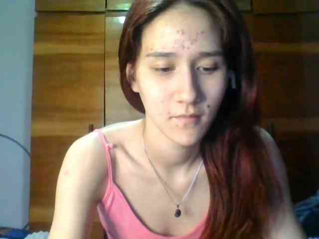 QueenHerson webcam