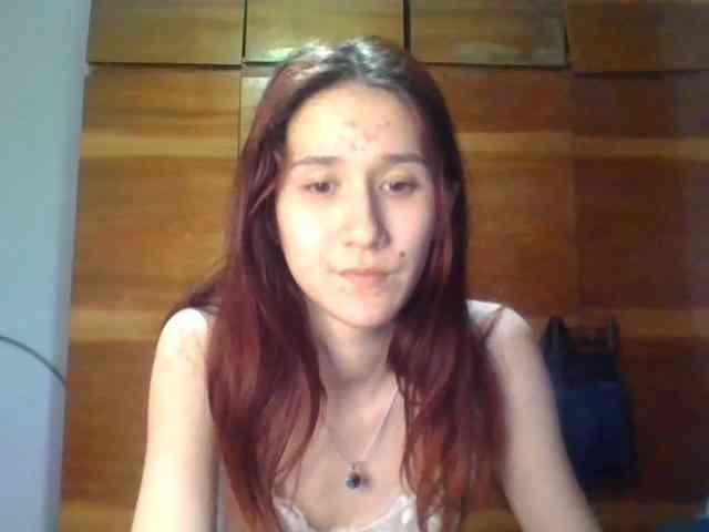 QueenHerson webcam