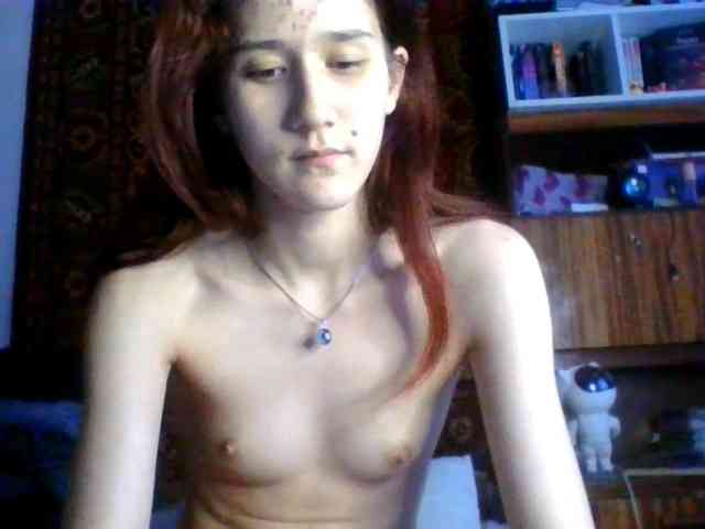 QueenHerson webcam