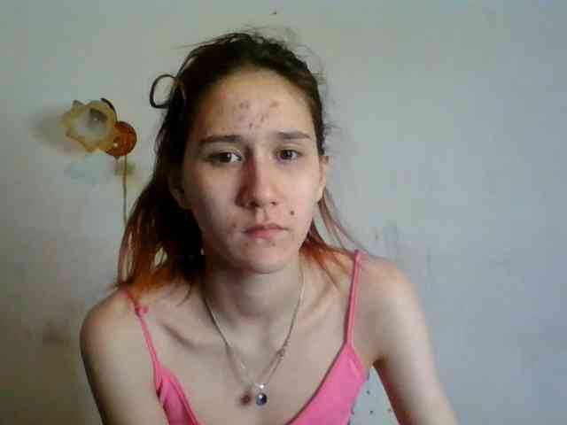 QueenHerson webcam