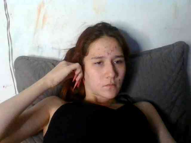 QueenHerson webcam