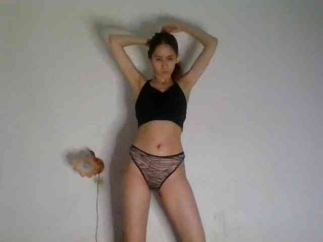 QueenHerson webcam