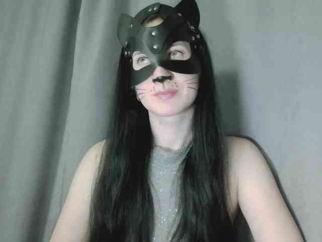 Lady-cat webcam