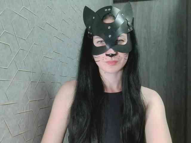 Lady-cat webcam