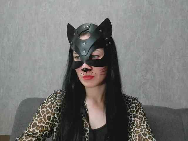 Lady-cat webcam