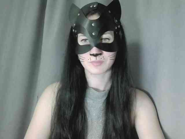 Lady-cat webcam