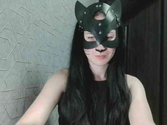 Lady-cat webcam