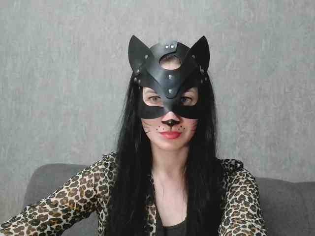 Lady-cat