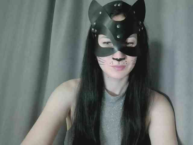 Lady-cat webcam