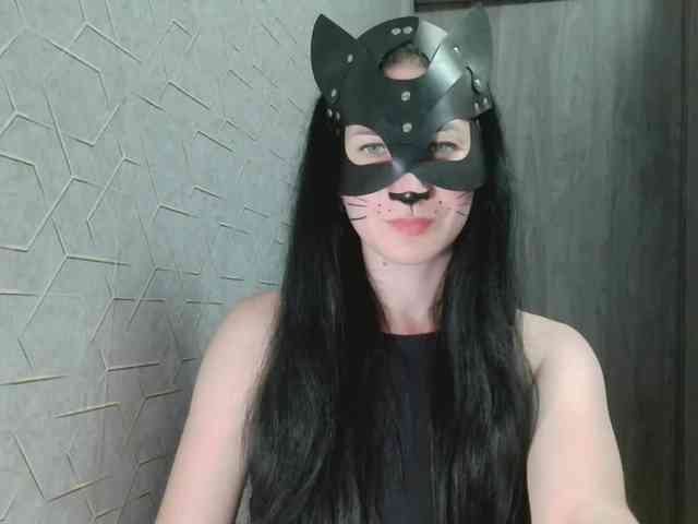 Lady-cat webcam