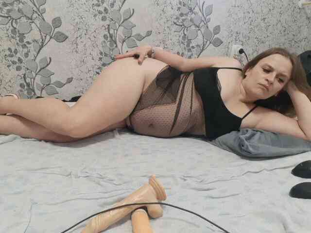 Yoyrgirlxx webcam