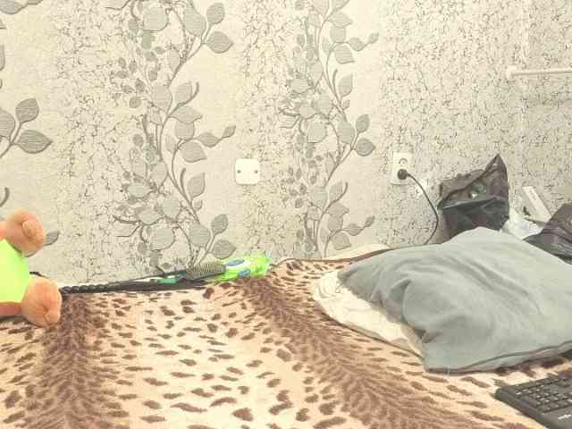 Yoyrgirlxx webcam