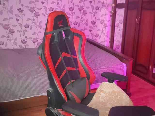 AkameNeri webcam