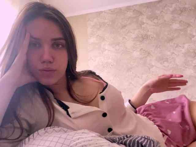 MaganVanderzee webcam