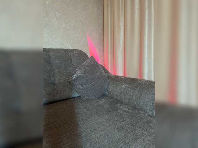 KiraBlin live cam on BongaCams