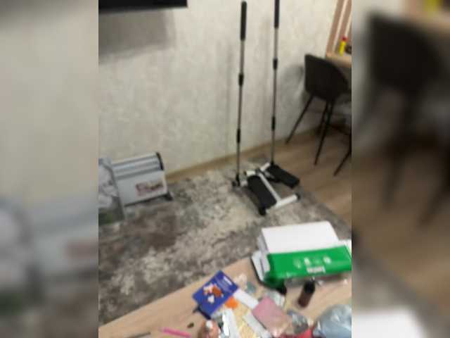 KiraBlin live cam on BongaCams