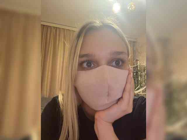 Kirablin's cam show statistics and live stream