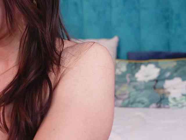 AnyaHappiness webcam