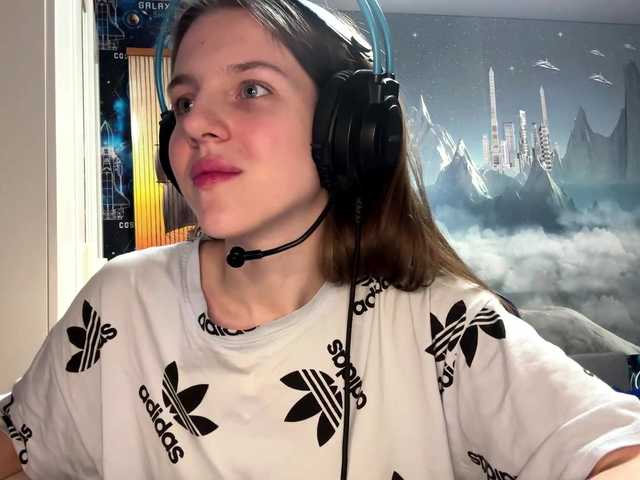 YasukoTurrill's BongaCams show and profile