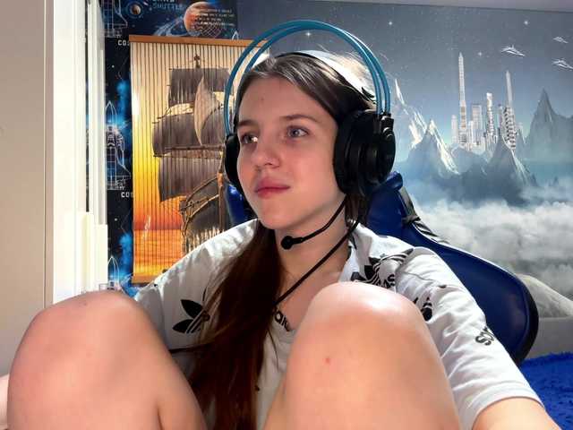 YasukoTurrill's BongaCams show and profile