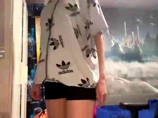 YasukoTurrill webcam