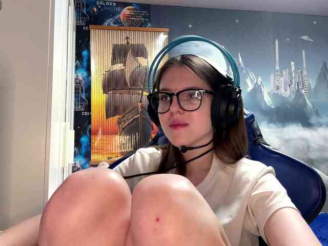 YasukoTurrill webcam