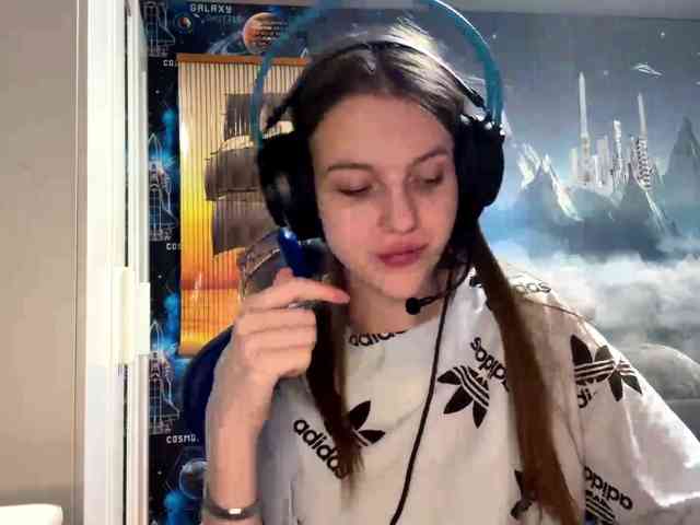 YasukoTurrill webcam