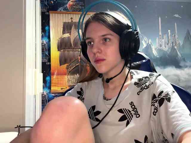 YasukoTurrill webcam