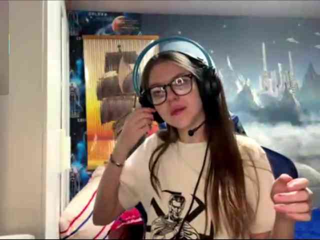 YasukoTurrill webcam