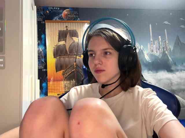 YasukoTurrill webcam