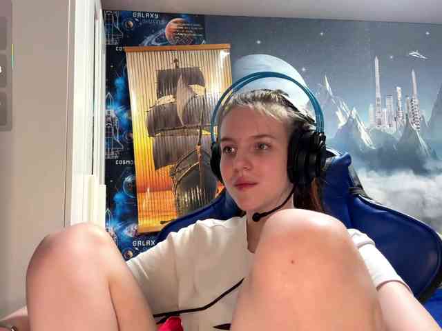 YasukoTurrill webcam