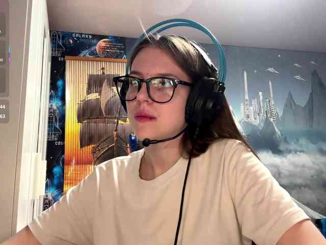 YasukoTurrill webcam