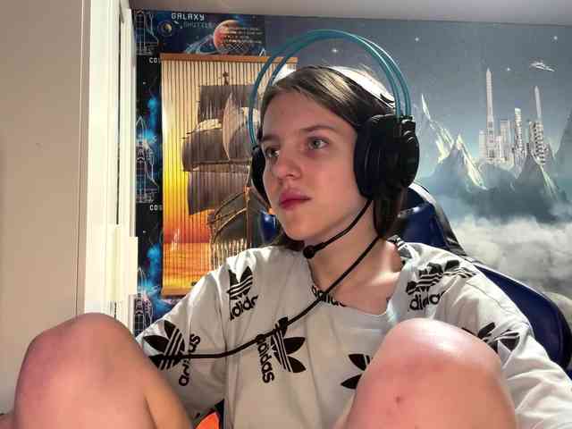 YasukoTurrill webcam