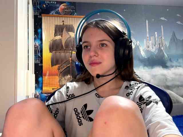 YasukoTurrill webcam