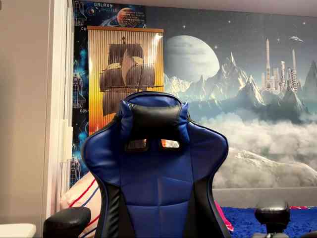 YasukoTurrill webcam