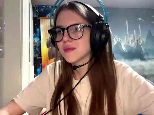 YasukoTurrill webcam