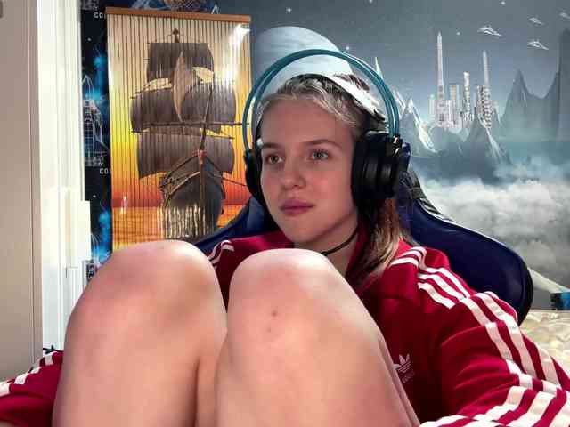 YasukoTurrill webcam