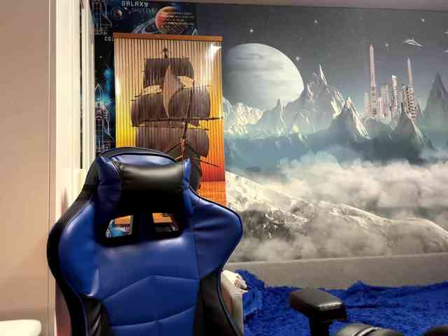 YasukoTurrill webcam