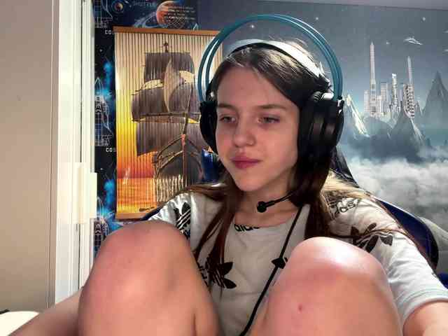 YasukoTurrill webcam