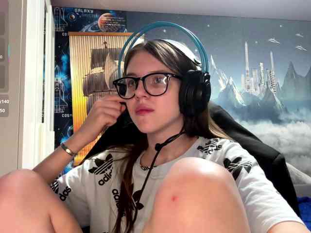 YasukoTurrill webcam