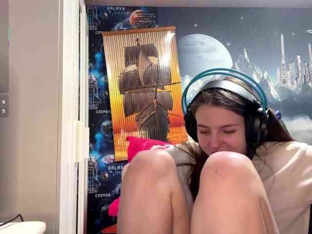 YasukoTurrill webcam