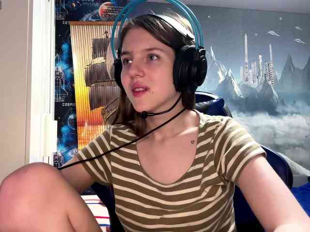 YasukoTurrill webcam
