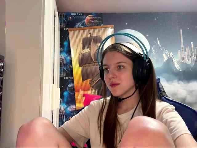 YasukoTurrill webcam