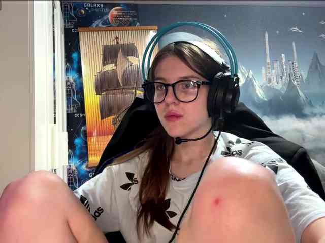YasukoTurrill webcam