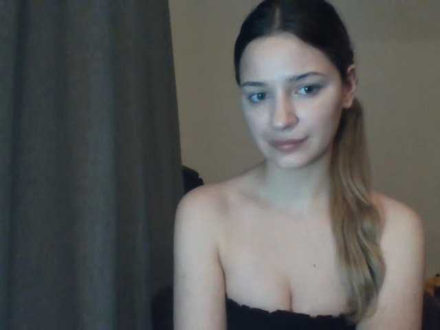 EvelineTop live cam on BongaCams