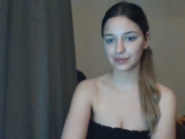 EvelineTop live cam on BongaCams