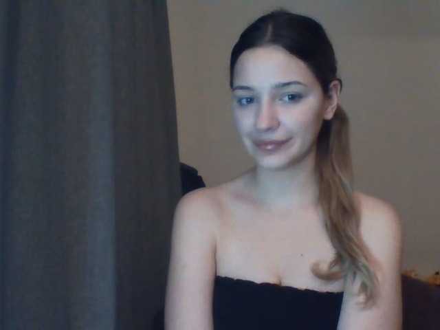 EvelineTop live cam on BongaCams