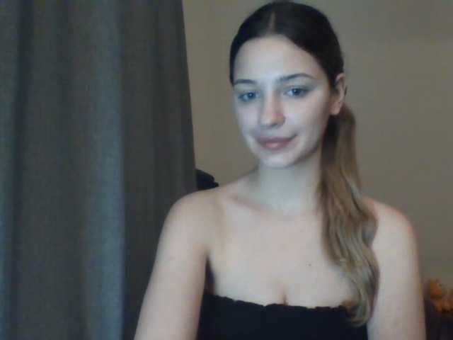 EvelineTop live cam on BongaCams