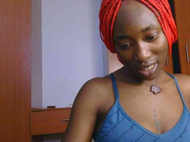 LeylieCandy webcam